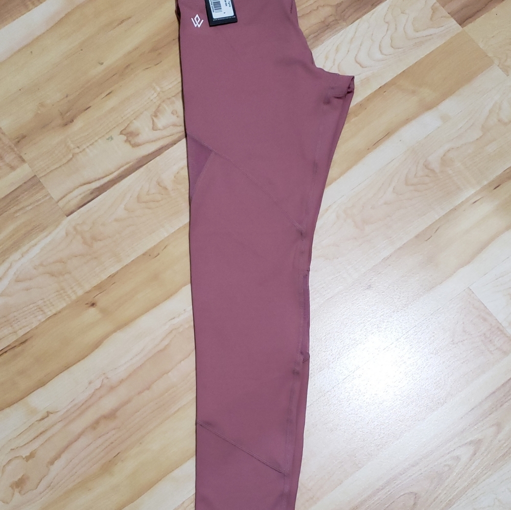 Work empire leggings similar to gymshark  dreamy collection